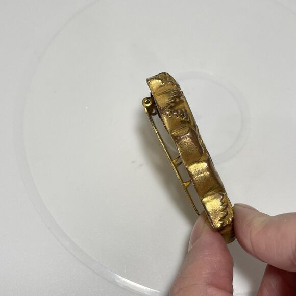 Vintage Gold Tone Floral Dress Clip Art Deco Style Double Prong Brooch Victorian - Picture 4 of 5